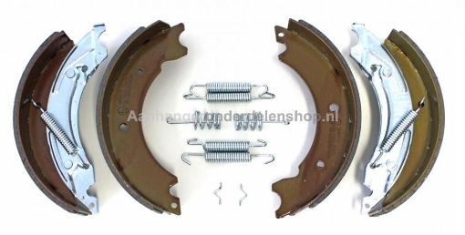 Afbeeldingen van Remschoenenset Knott 200x50 (Imitatie)