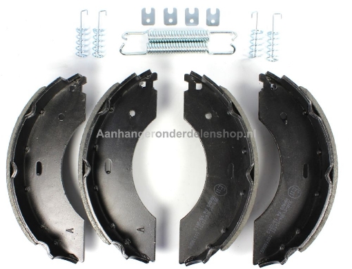 Afbeeldingen van Remschoenenset ALKO 230 x 60 (Imitatie)