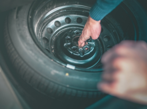 Reservewiel bevestigen op een aanhanger: Uw complete gids